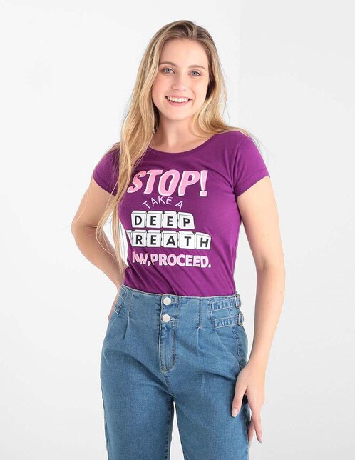 Playera Non Stop cuello redondo estampado gráfico para mujer en SB