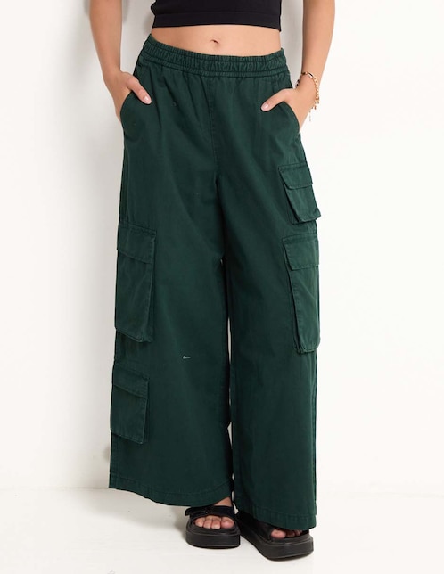 Pantalón cargo amplio para mujer 1
