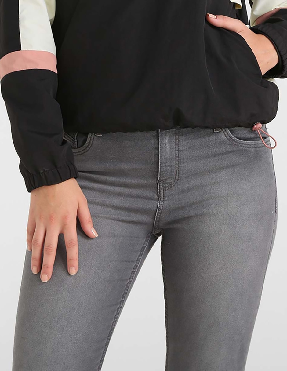 Jeans skinny para mujer 9