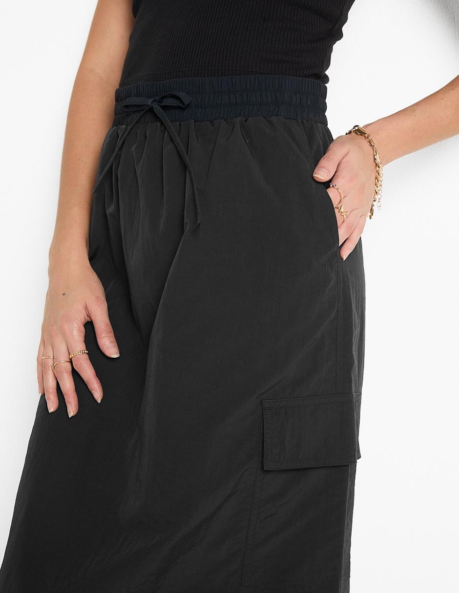 FALDA 3/4 NON STOP, CH, NEGRO LISO RECT