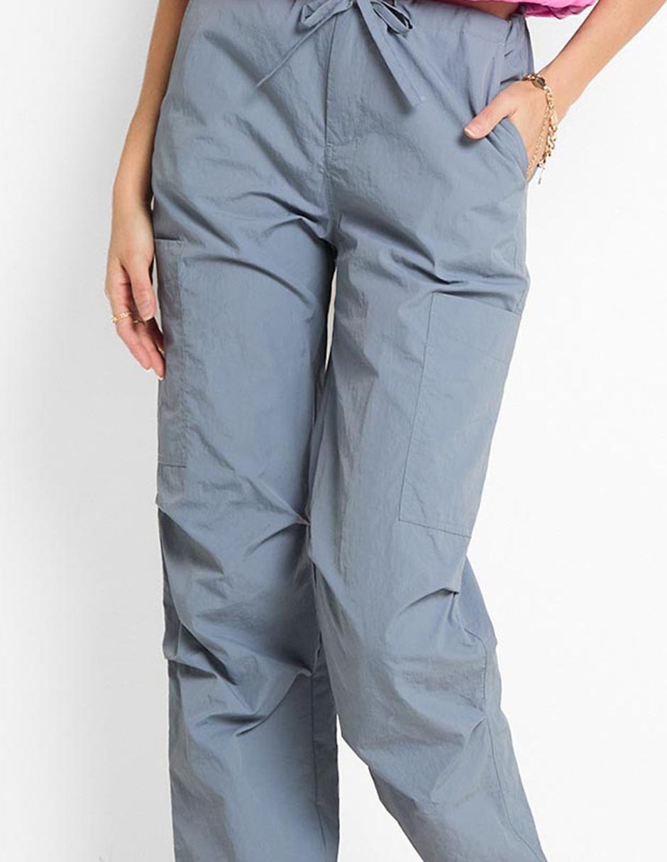 Pantalón cargo straight para mujer 4