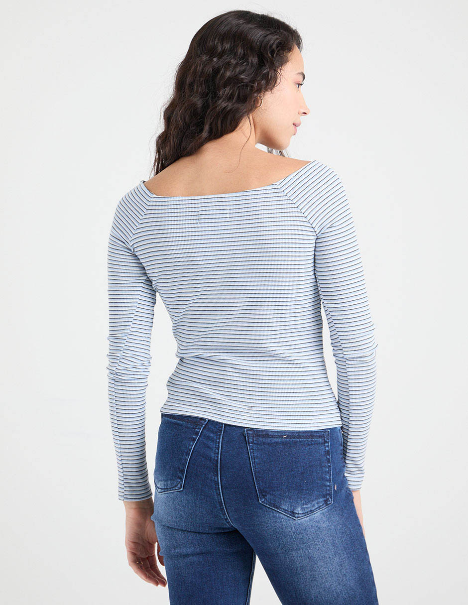 Playera manga larga cuello ojal para mujer 2
