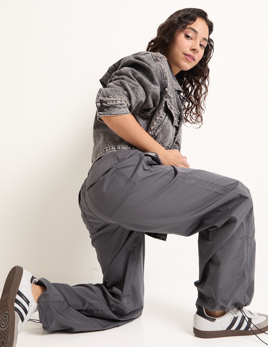 Pantalón cargo relajado para mujer 5