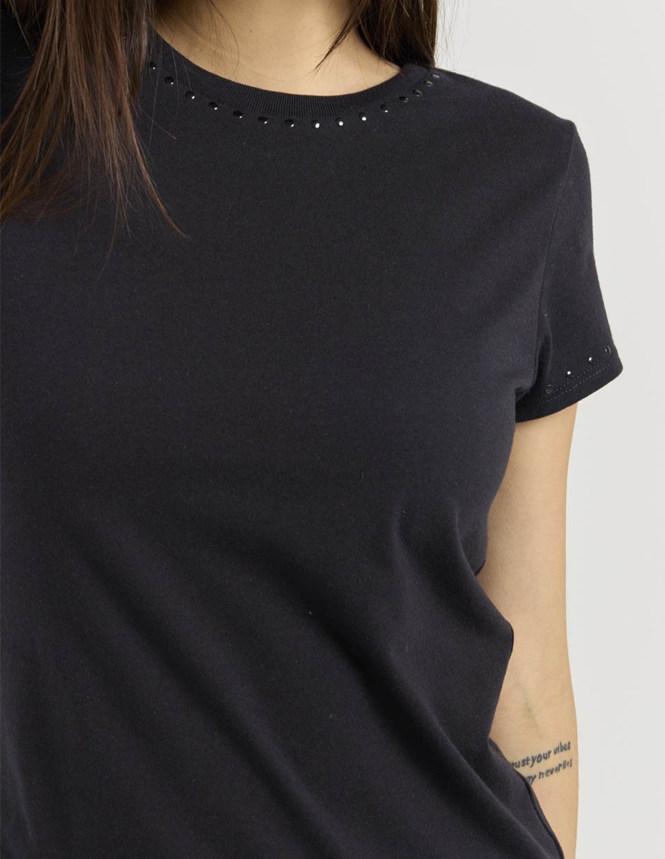 Playera manga corta cuello redondo para mujer 4