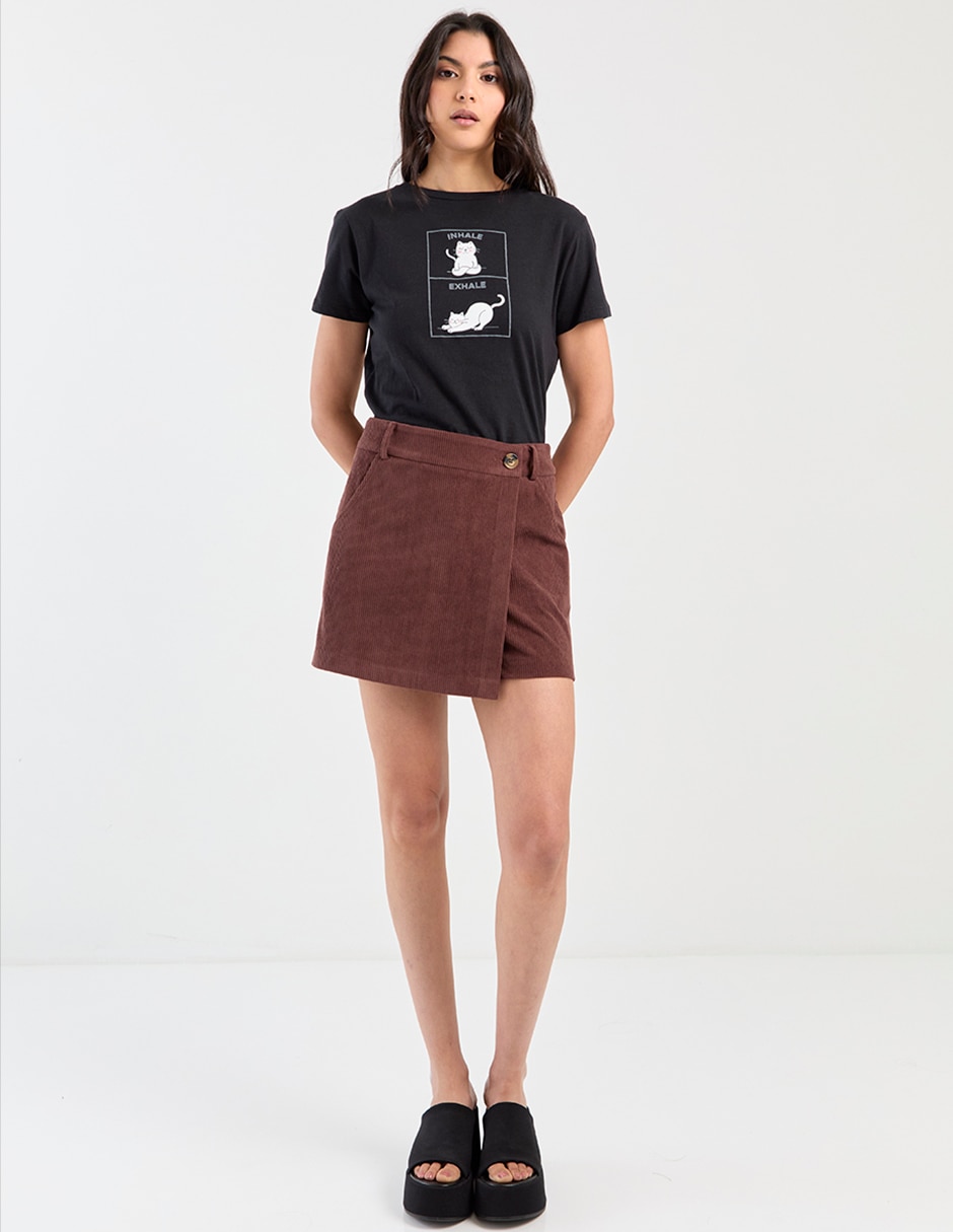 Falda short a la cintura 3