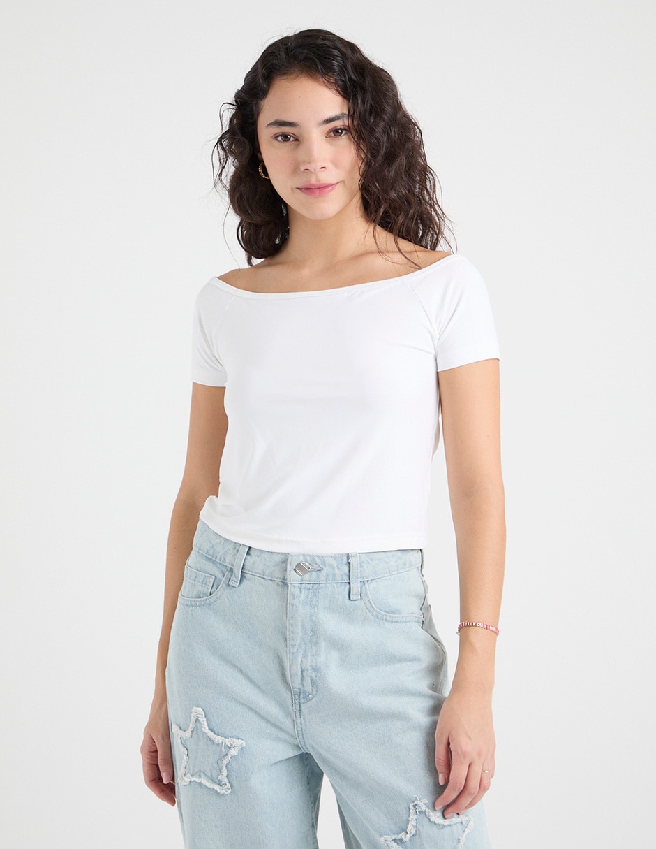 Playera manga corta cuello ojal para mujer