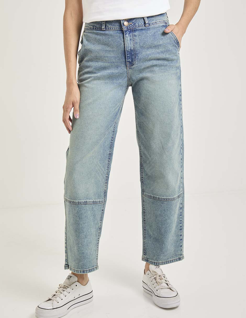 Jeans capri amplio corte cintura Jeans capri amplio corte cintura