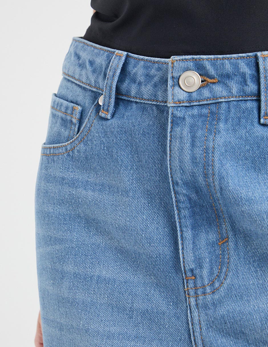Jeans relaxed straight para mujer 4