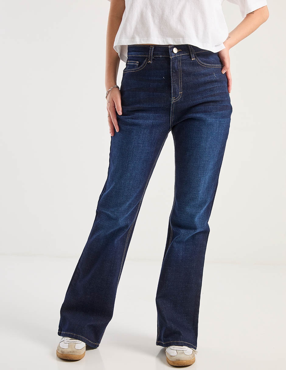 Jeans flare cintura baja para mujer Jeans flare cintura baja para mujer