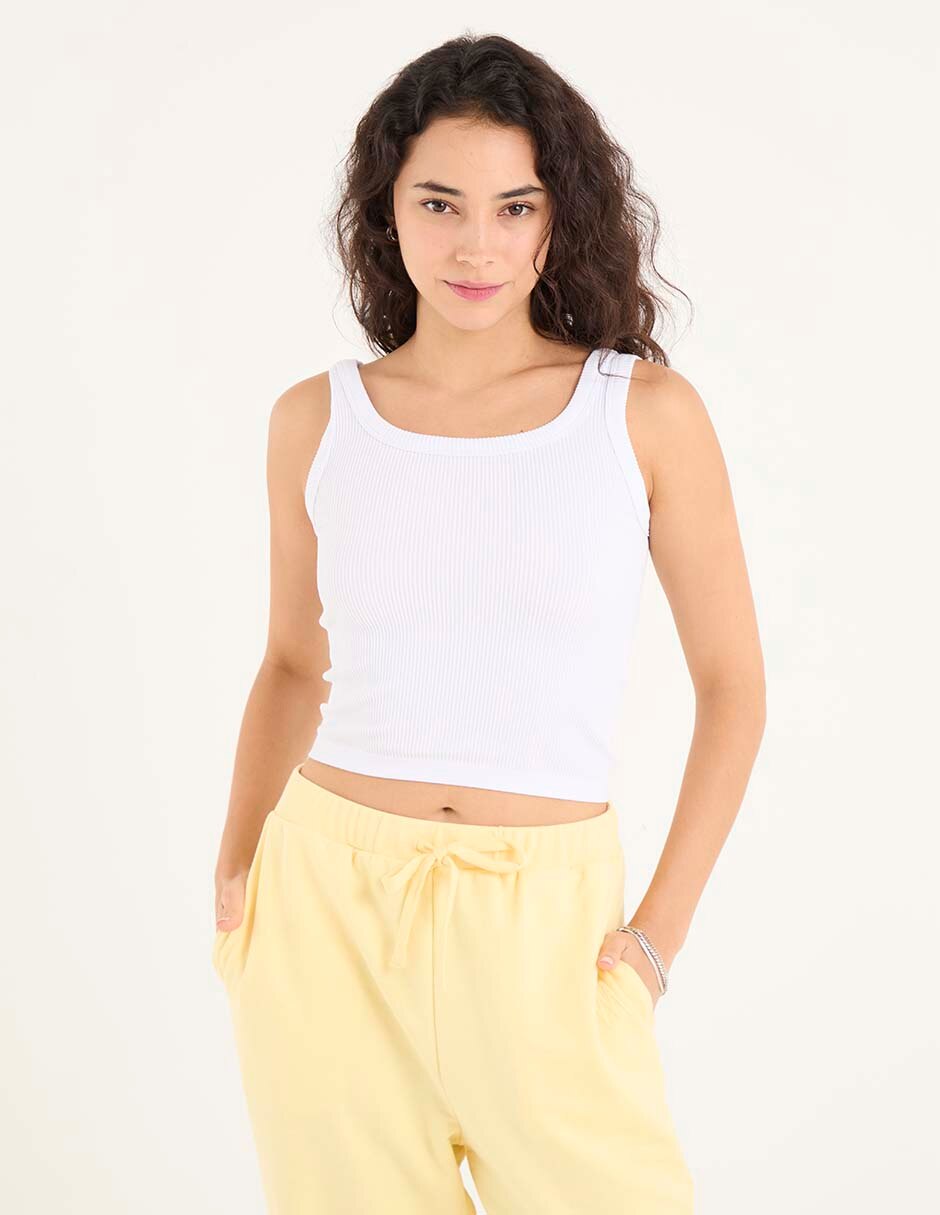 Top cuello redondo tirante ancho Top cuello redondo tirante ancho