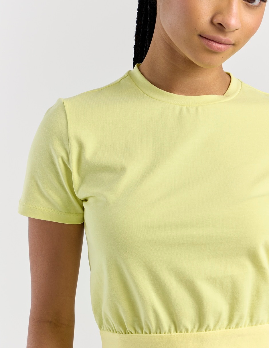 Playera manga corta cuello redondo para mujer 5