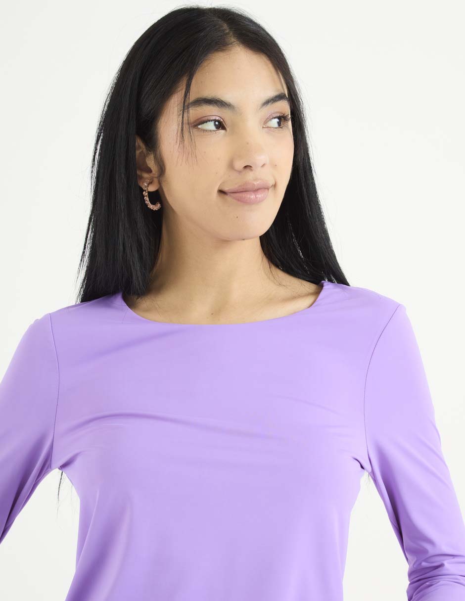 Playera manga larga cuello redondo para mujer 4