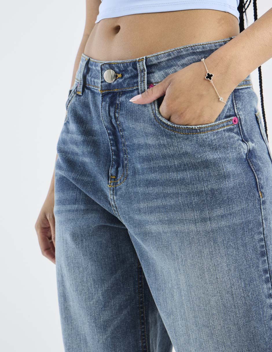 Jeans relaxed amplio a la cintura para mujer 4