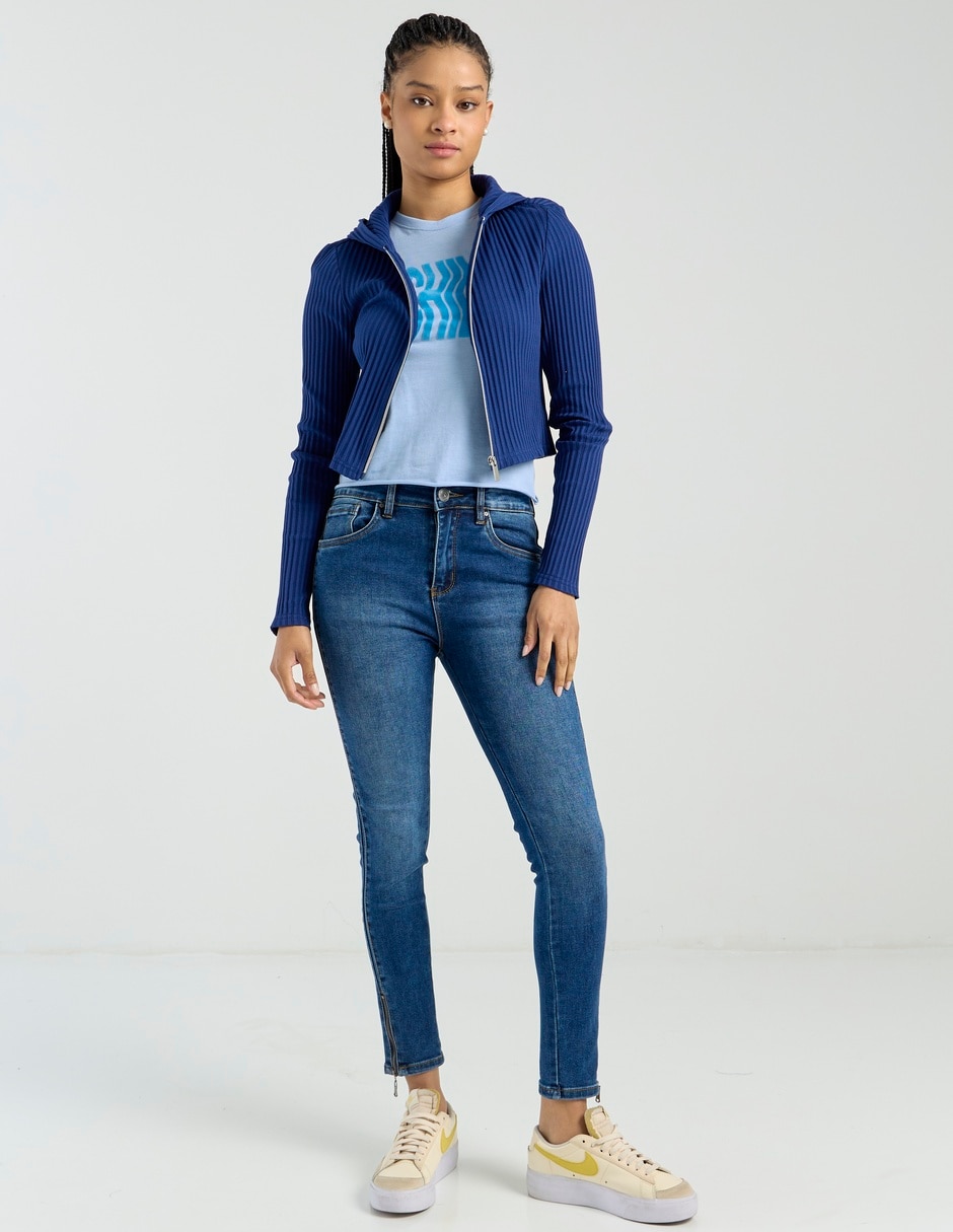 Playera manga corta cuello redondo para mujer 3