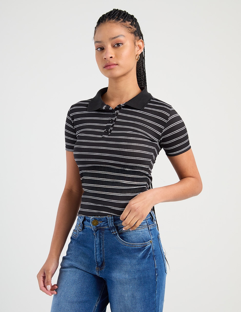 Playera manga corta cuello camisero para mujer Playera manga corta cuello camisero para mujer